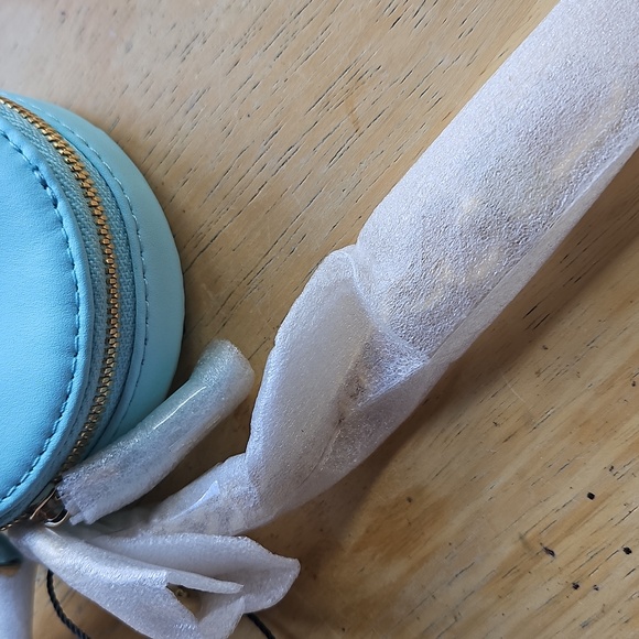 Marc Jacobs Light Blue Round Coin Pouch - Picture 8 of 13